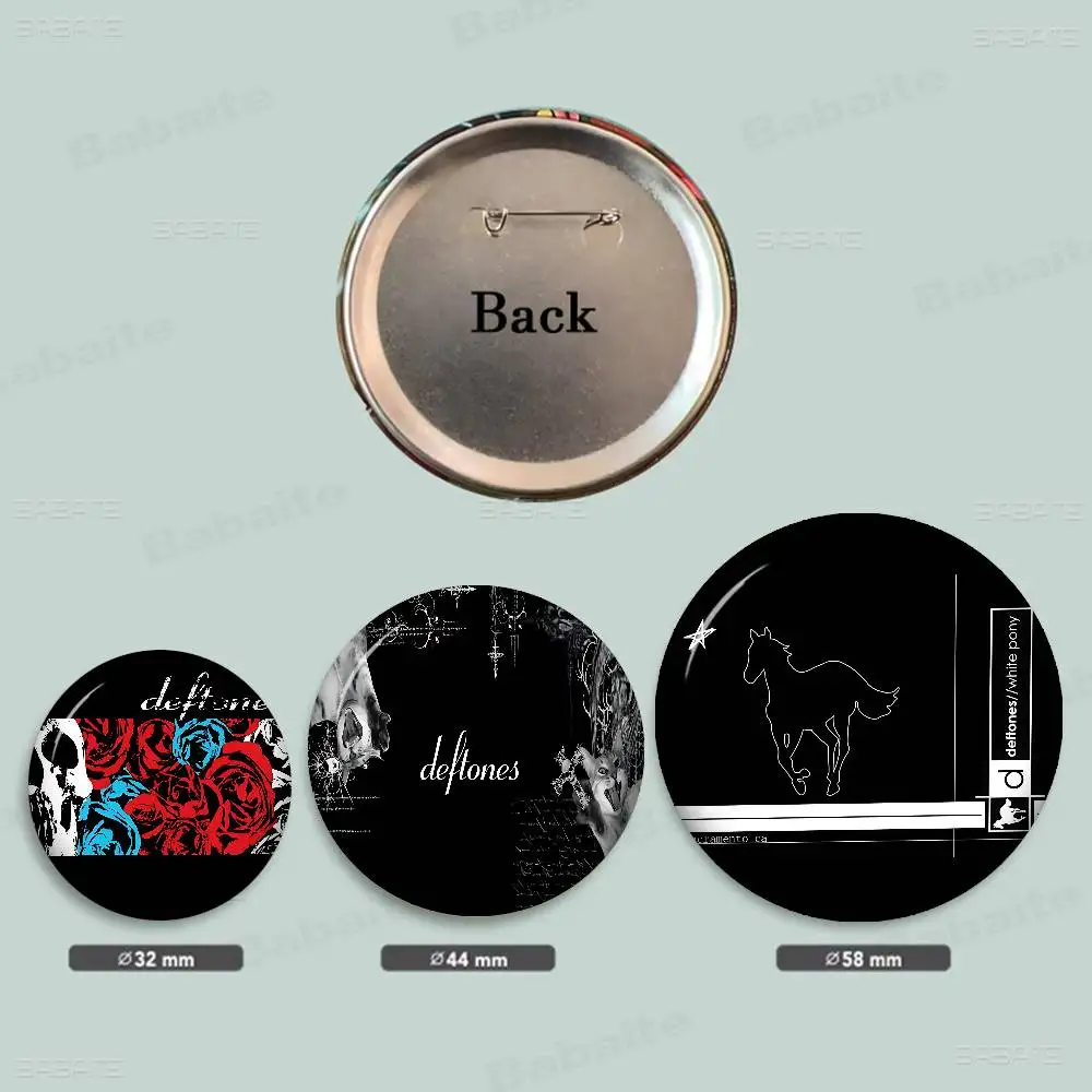 Band D-Deftones Creative Pins Funny Faces Round Snap-in Brooch Badge Backpack Hat Accessories Jewelry Gifts