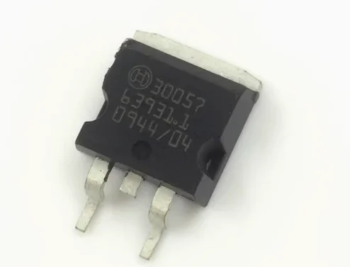 1PCS 30057 M798 computer board ignition chip modern Yuedong common problem easy to burn ignition driver shipped from Shenzhen