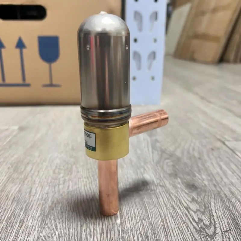 

Original and authentic Lugong electronic expansion valve, model 14d/UKV18D/25D/30D/32D/40D AKV55/65