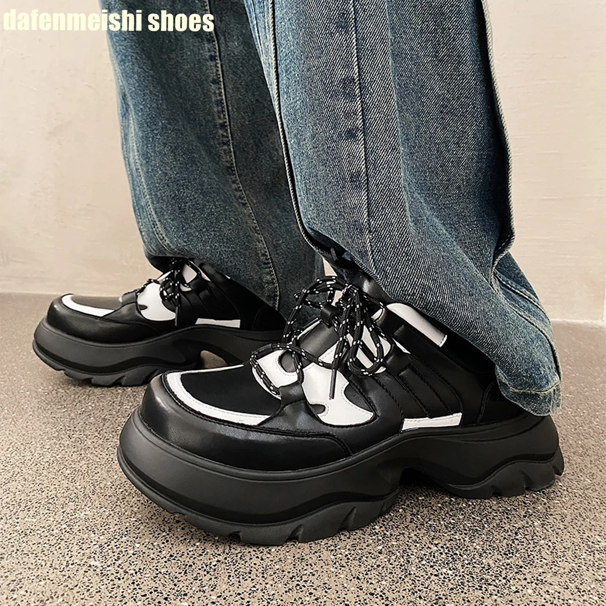 2025 New Thick Sole Daddy Shoes Men's Heightened Wide Toe Leather Clunck Sneaker Black/white Mixed Color Lace Up Casual Shoes