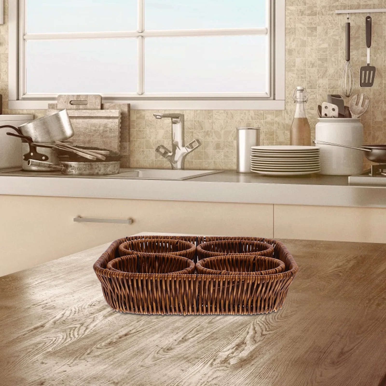 

1Set Imitation Rattan Dried Fruit Basket Retro Elegant Design Lightweight Storage Tray for Snacks Candy Fruit Basket