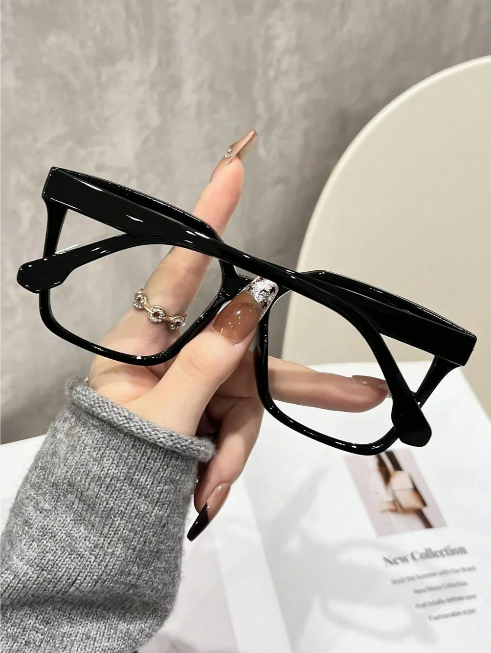 Women's Solid Color Bohemian Style Pc Square Large Frame Transparent Glasses, Suitable for All Seasons