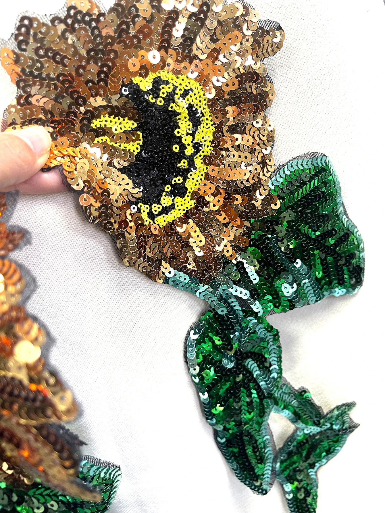 Patch à paillettes de tournesol pour vêtements et accessoires, patch à coudre brillant, design floral, mode, 1 pièce