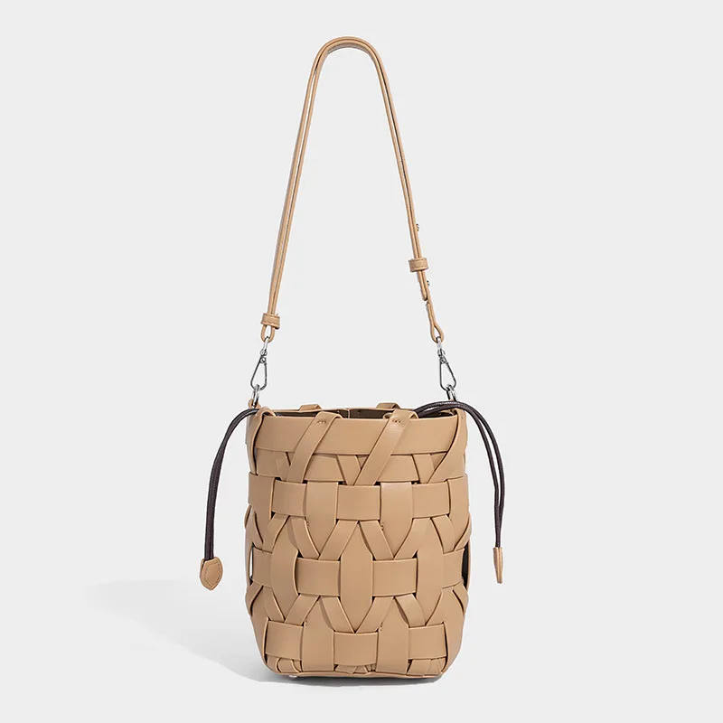 

New Fashionable Handmade Woven Women's Shuolder Bag High End PU Leather Single Bucket Crossbody Bags Girls Commuter Handbags