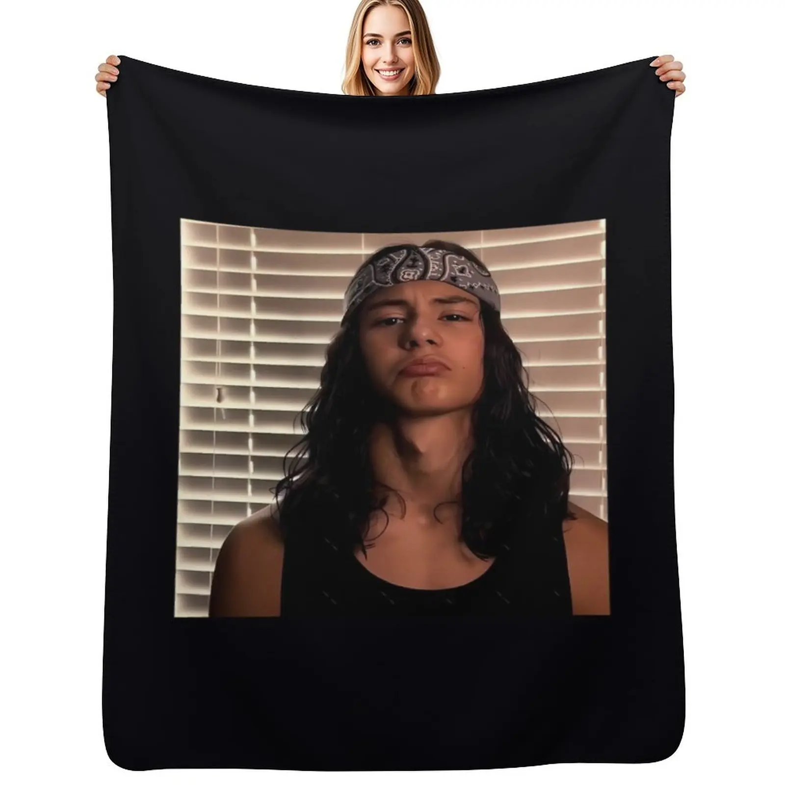 

Miguel Cazarez mora \t Throw Blanket Breathable Lightweight Blanket for Adults Kids