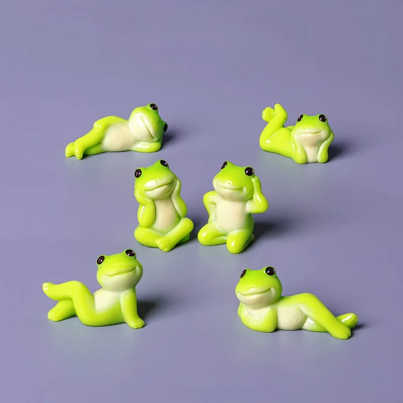 

Креативная мультяшная фигурка, забавная кукла-лягушка, аксессуары для микроландшафта, изделия из смолы, украшения для автомобиля и рабочего стола