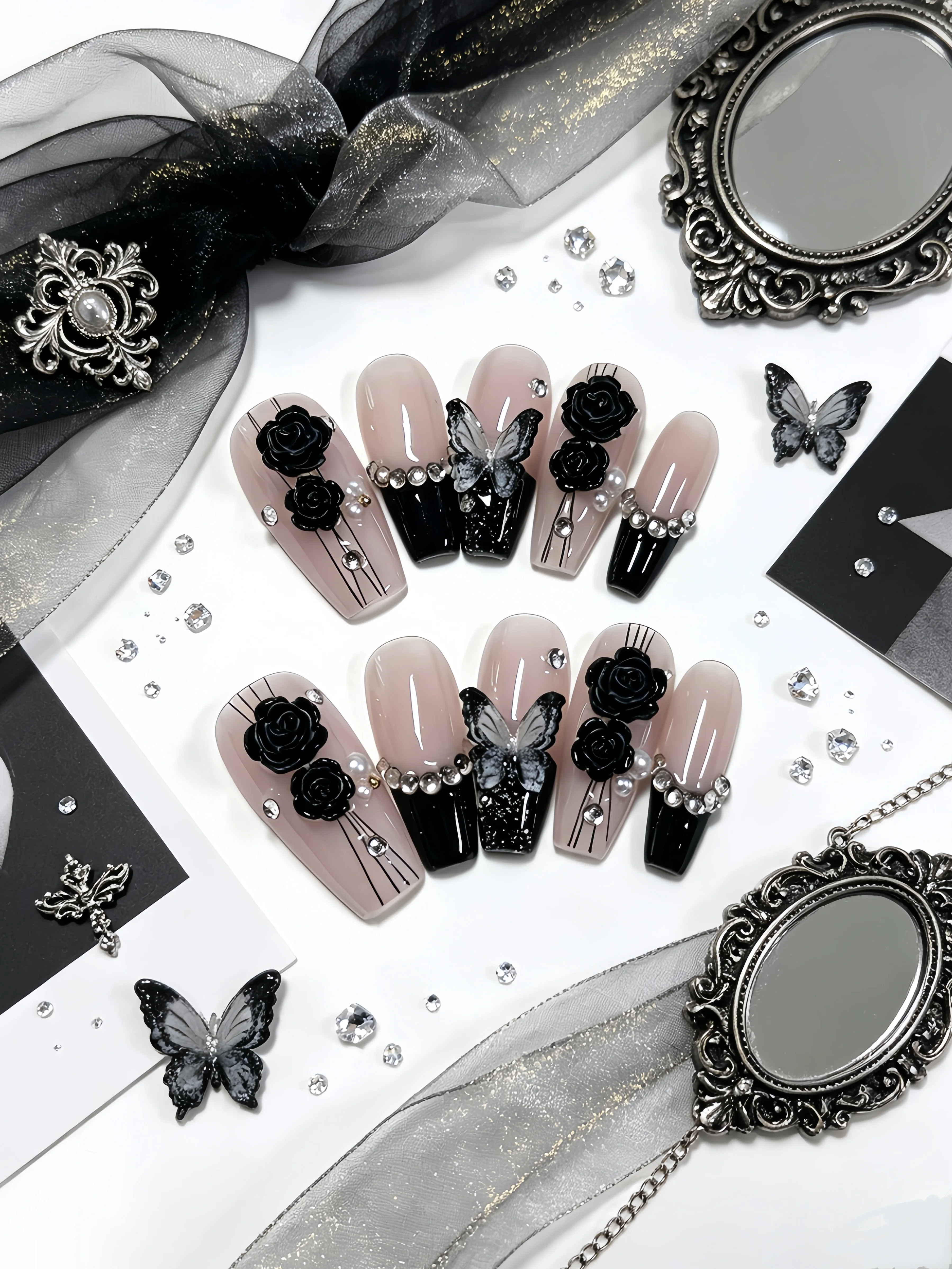 10 Medium-Length Trapezoidal Press-On Nails, Nude Pink with Thin Black Lines, Chain and Pearl Design, Large Pointed Base with Rhinestones, Halloween Dark-Themed Nail Pieces, Gothic Sweet and Dark Theme Tea Party, Versatile for All Seasons, Stylish and Unique Outfits for Mature and Trendy Women