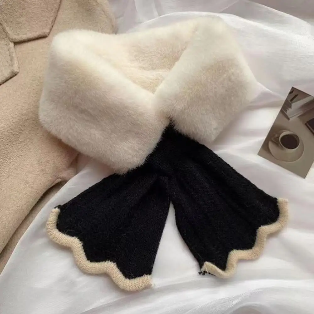 Soft Faux Fur Neckerchief Autumn Winter Cold Resistant Women Neck Warmer Collar Scarf Women Girls Warmer Furry Cross Scarves Hot