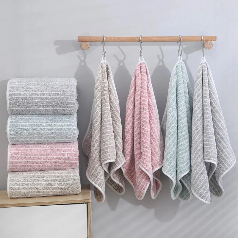 Quick-Drying Towel Coral Fleece Towels Bath Towels Thickened Absorbent for Swimming Pool Sports Fitness Gift Towels