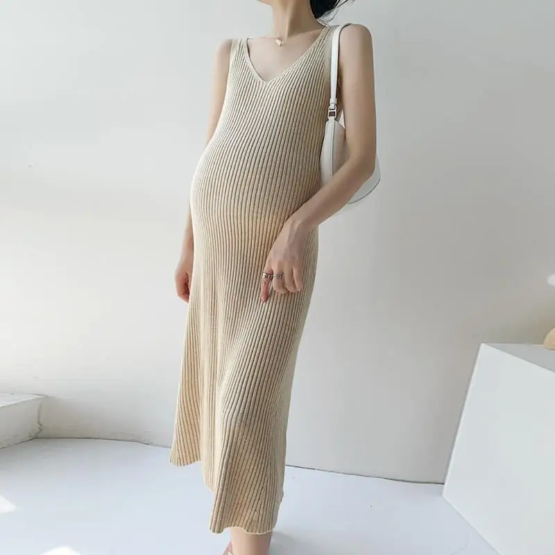 2024 Pregnant Women's Base Skirt V-Neck Thickened Core-Spun Yarn Knitted Skirt All-match Vest Skirt Pregnant Women's dress