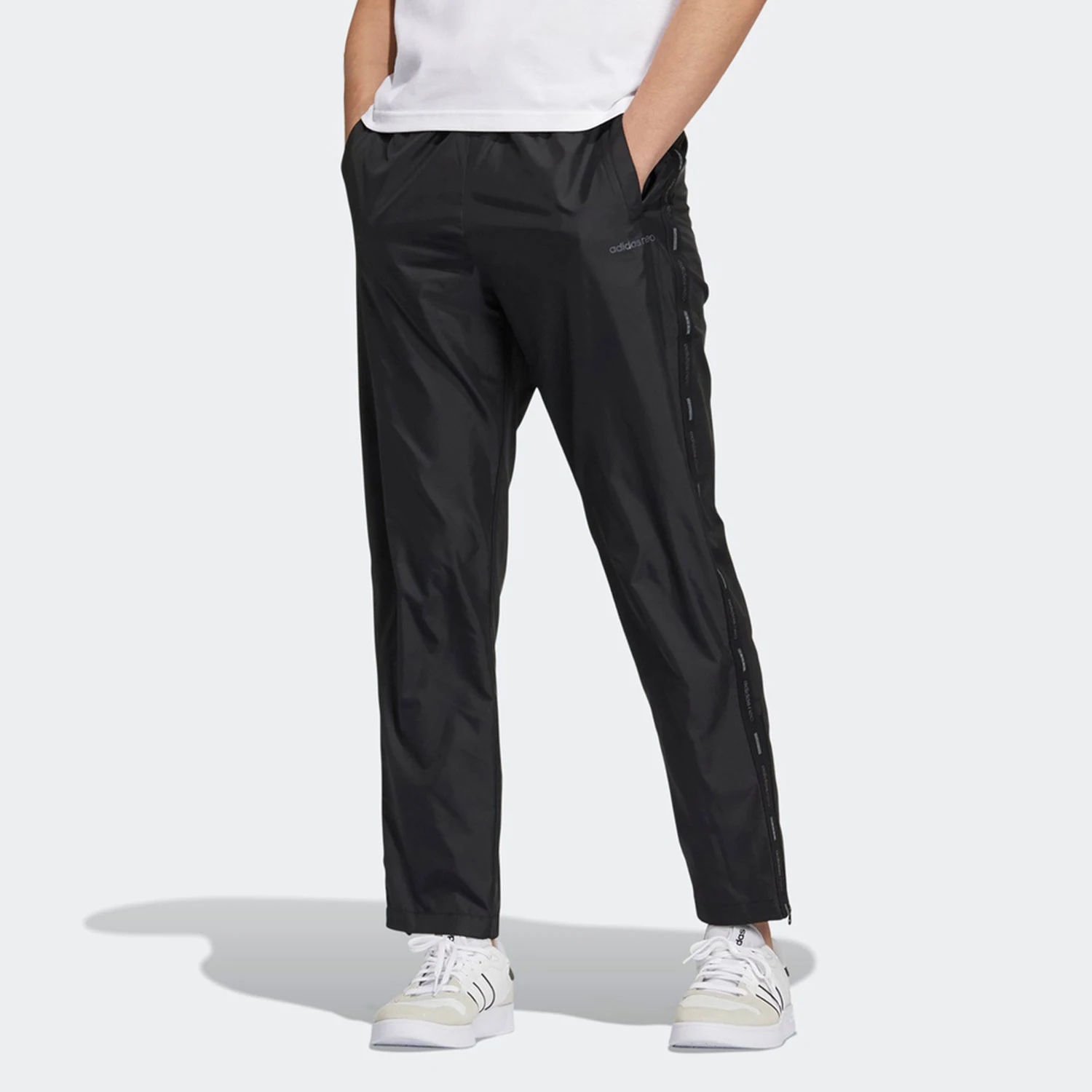 

Adidas Official Authentic Men's Loose Breathable Woven Sports Pants GP5629