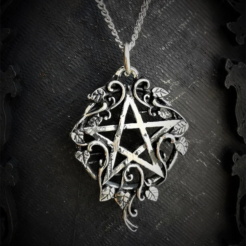 Gothic Pentagram Pendant Necklace Pagan Wiccan Jewelry Pentagram Witch Charm Statement Necklaces Punk Magic Gifts for Women Men