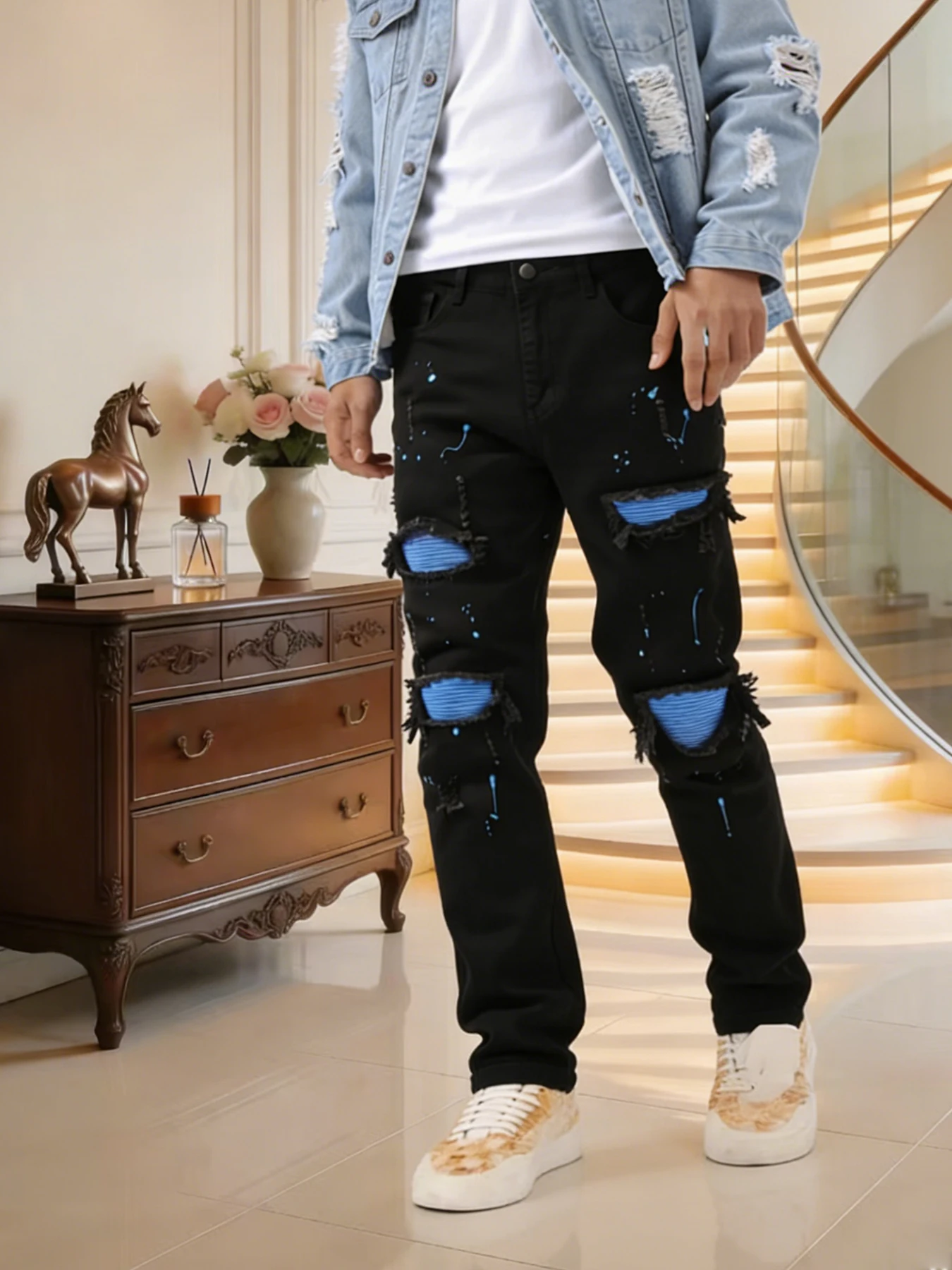 

Plus-size black ripped jeans, stretchy and slim-fitting, blue patterned stitching, makes men look slimmer without feeling tight