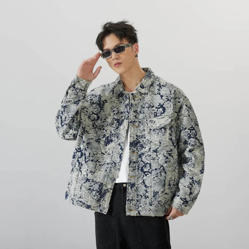 Spring and Autumn denim jacket broken Korean version of the street fashion loose casual retro personality jacquard jacket jacket