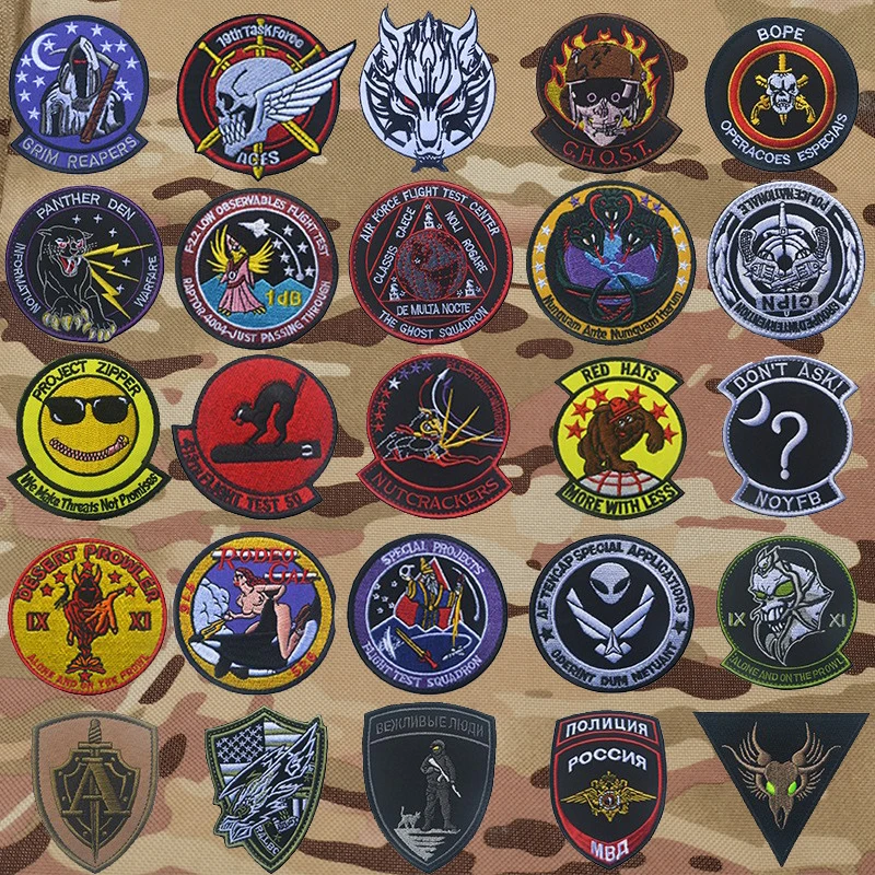 USAF Air Force Ghost G.H.O.S.T Squadron Skull Helmet Aviation Tactical Patch RED Hats Military Patch Stickers On Clothing