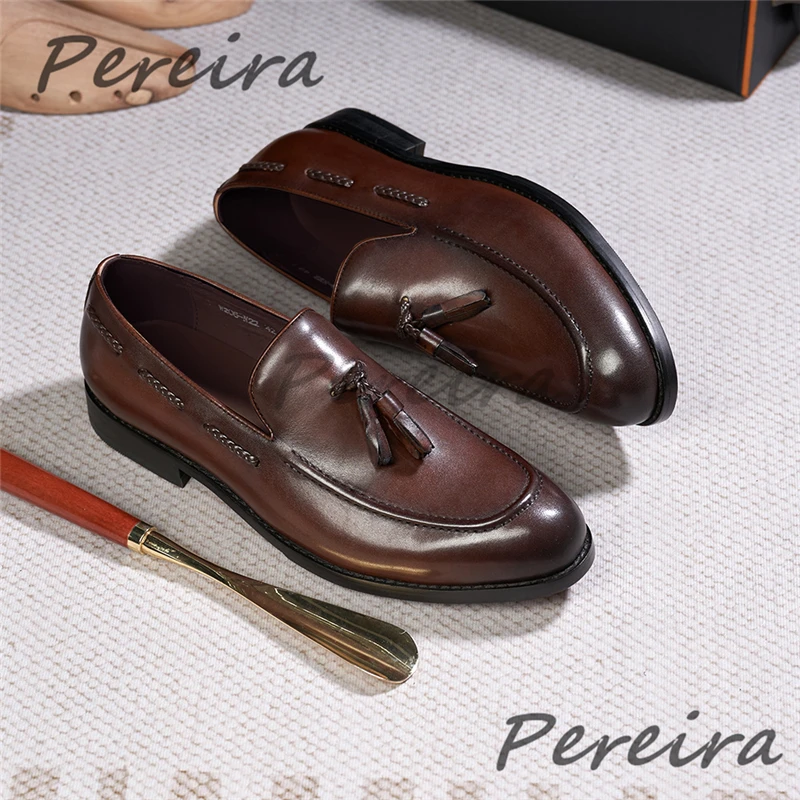 Tassel Design Cowhide Men's Loafers Retro Pointed Toe Causal Business Shoes Trendy Genuine Leather Party Dress Shoes Large Size