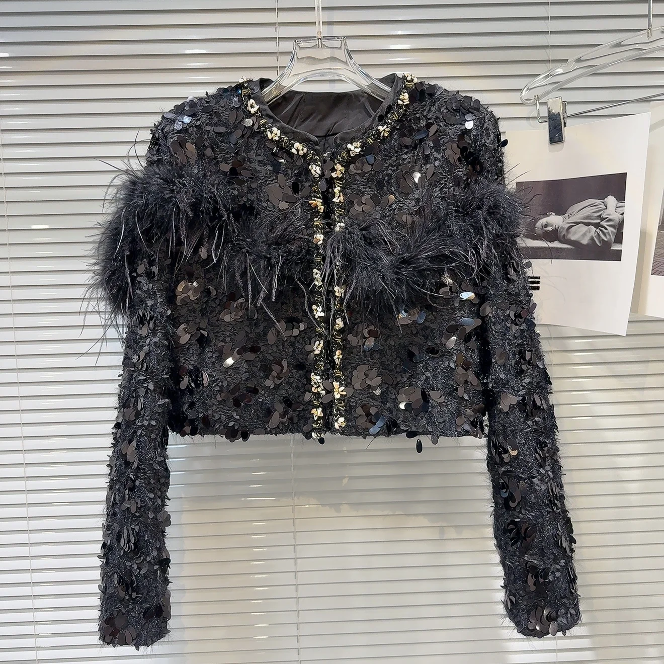 2024年冬新作ファションオートウェア綿ウール混紡パール装飾フェザー装飾レディライクストレートカットコート