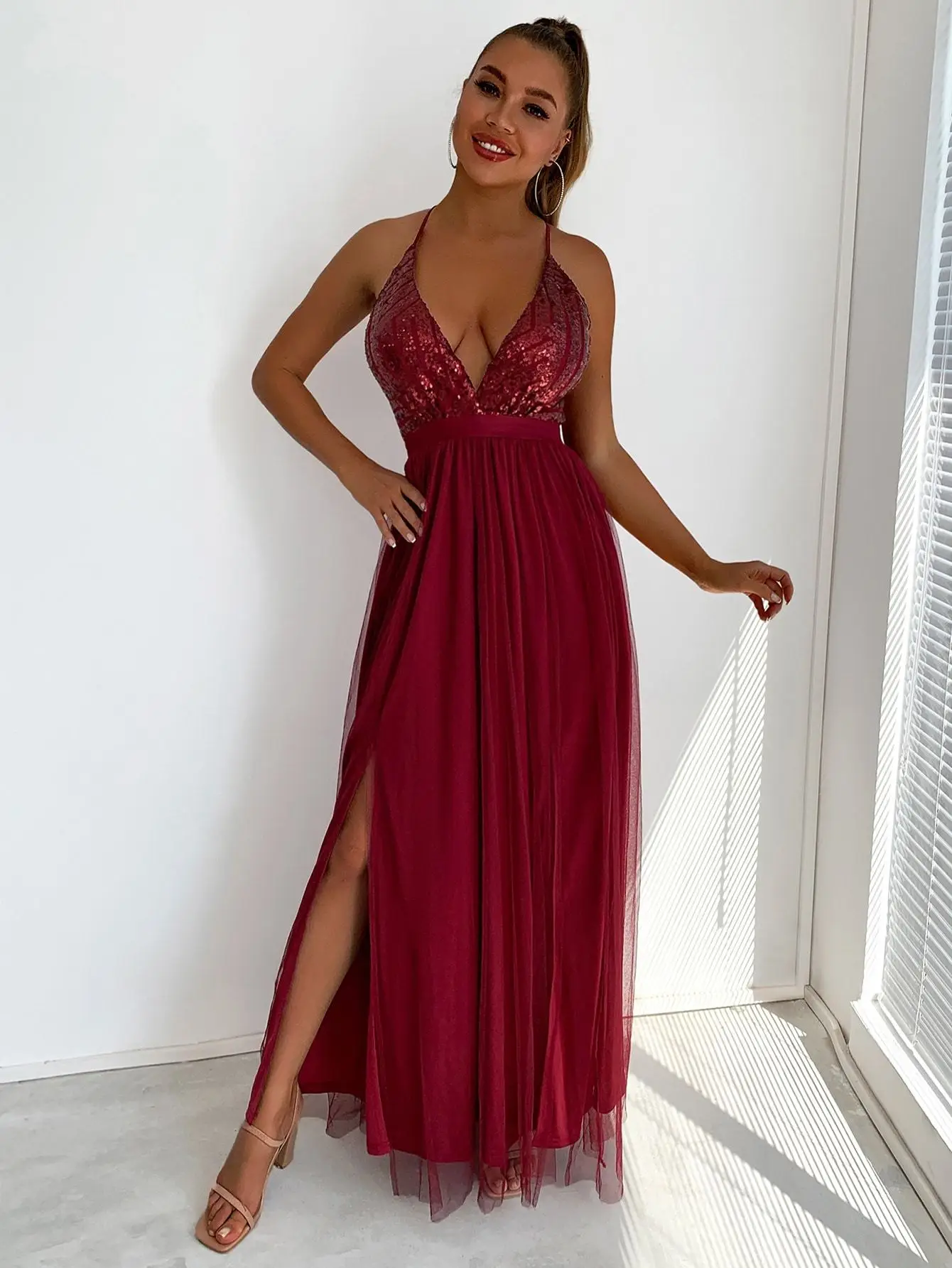 Mesh Sequins V-neck Dress Women 2023 New Cocktail Party Dresses Backless Summer Maxi Long Bodycon Dress Elegant Dress