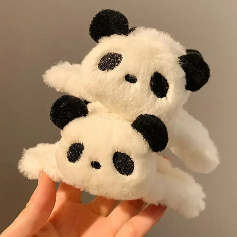 Girl\'s Cute Plush Panda Hair Clip Head Decor Cartoon Large Hairgrips Hair Claw Clips Hairpins Hair Accessories Creative Gifts