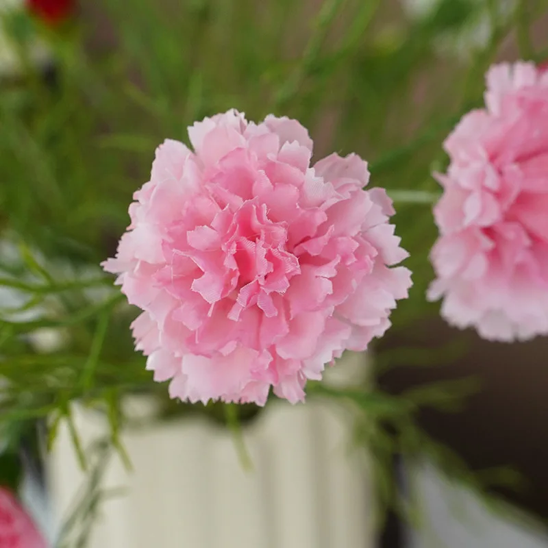 12 Stück Künstliche Nelken Seidenblumen Muttertagsgeschenk Blumenstrauß Heimdekoration Ornamente Party Hochzeit Tisch Blumenarrangement – Detail 4