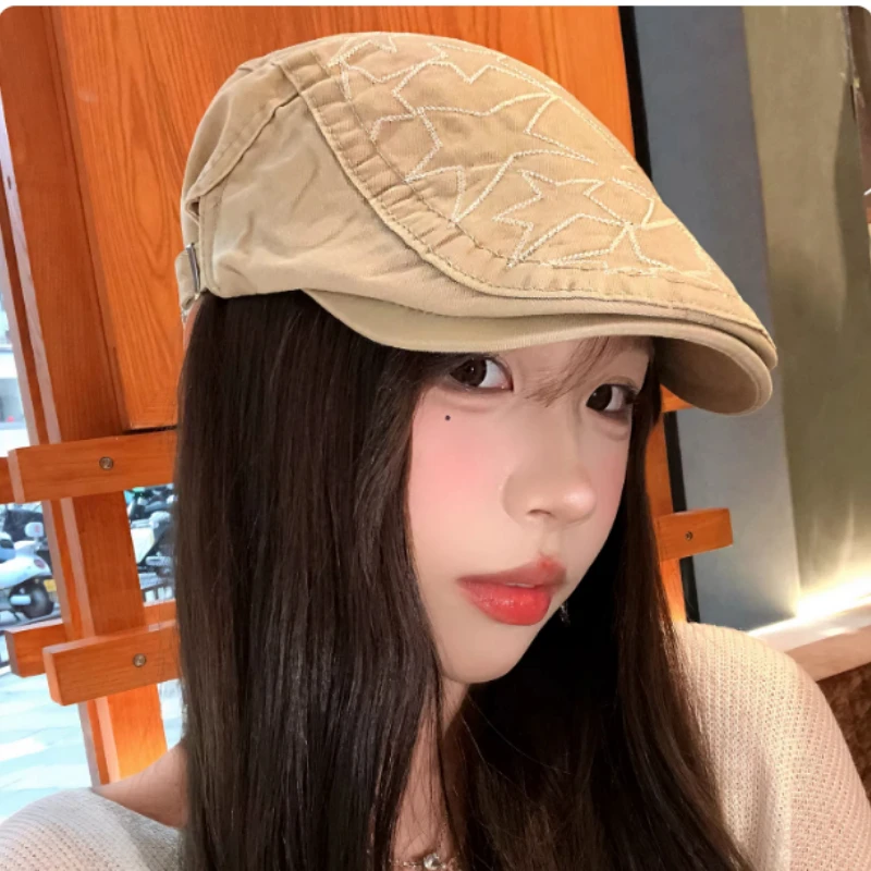 

Корейская кепка-фураж с вышивкой звезд для мужчин и женщин, весенне-летняя, универсальная, с коротким козырьком, плоским верхом, в стиле художника