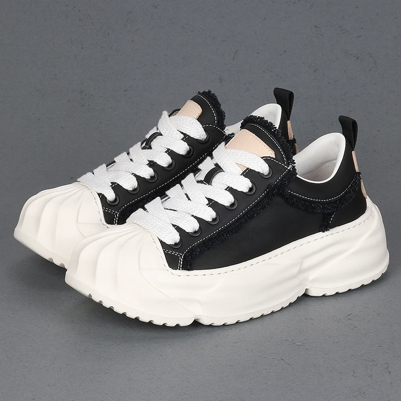 

New black cowhide shell-toe sneakers trendy, versatile, stylish, comfortable, thick soles, tall shoes, old father shoes