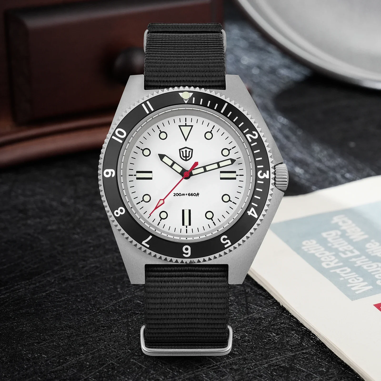 Watchdives WD1972 Quartz Watch VH31 Sweep Seconds Movement