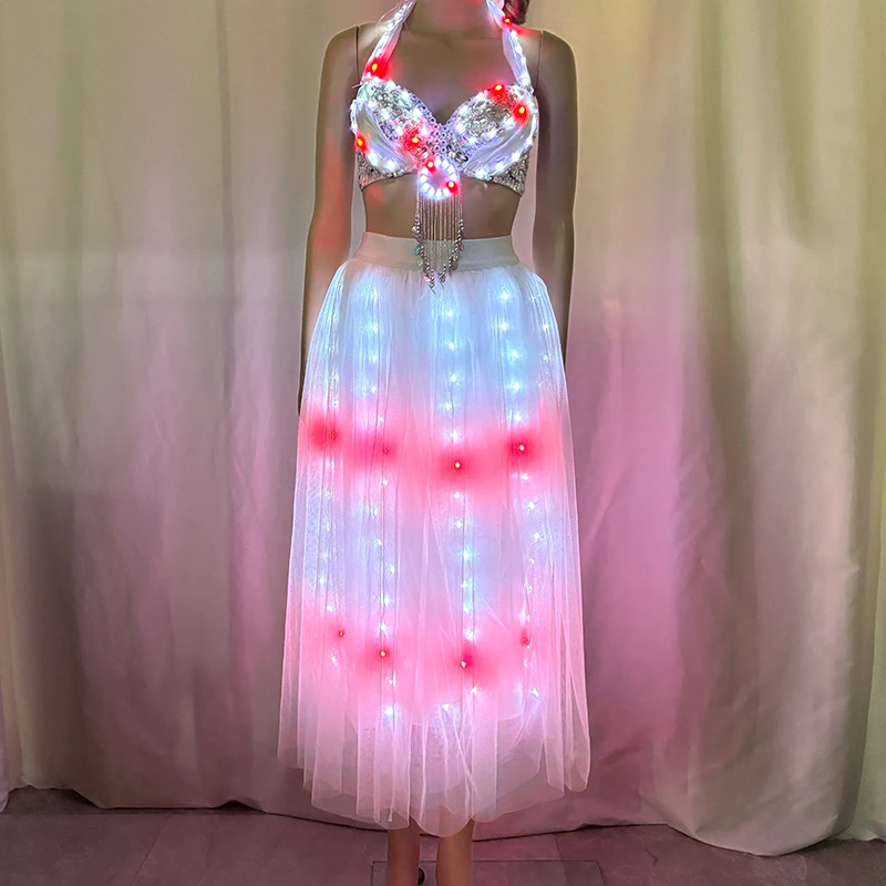 Costume de danse du ventre coloré, soutien-gorge lumineux, chargeur USB, LED, pour femmes, vêtements de danse Sexy, Costume de Performance