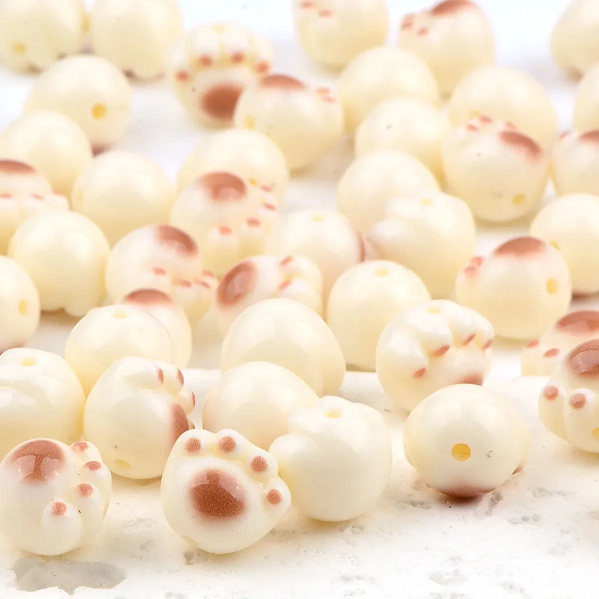 1.2x1.1cm 15pcs Kawaii Cartoon Brown Cat Paws Acrylic Beads DIY Jewelry Makeing Bracelet Necklace Earrings Accessories