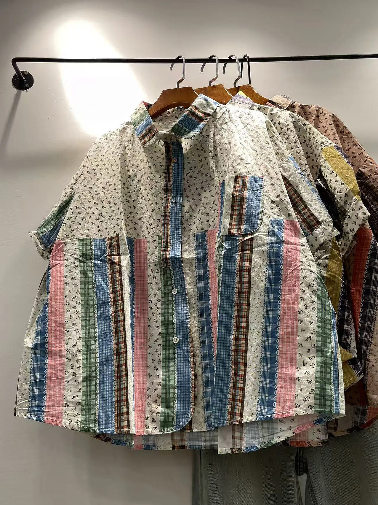 

Retro Floral Print Loose Fit Short Sleeve Pure Cotton Women's Shirt Versatile Turn-down Collar Single Button Casual Top