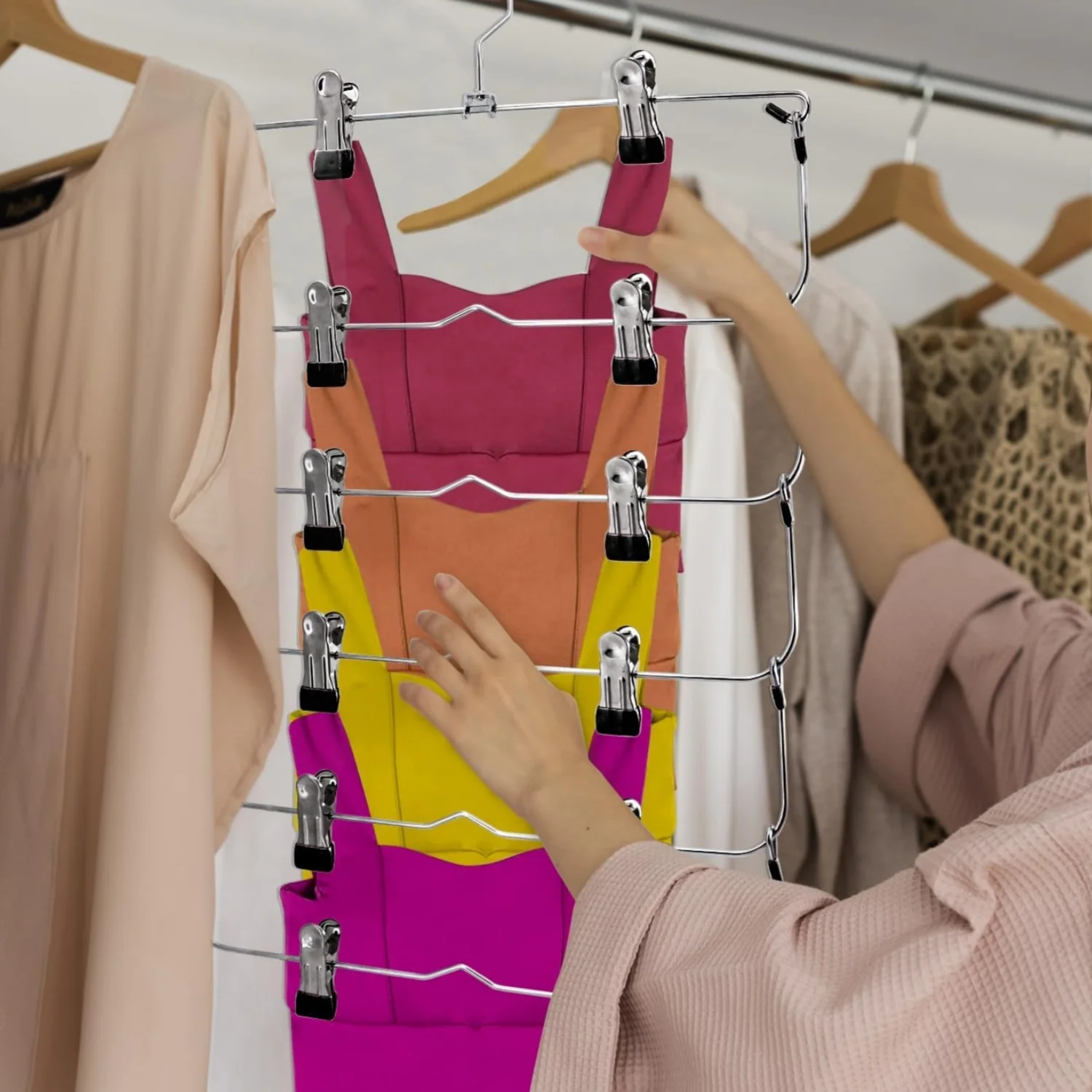 شماعات تنورة مكونة من 6 طبقات مع مشابك - شماعات معدنية لتوفير المساحة غير قابلة للانزلاق مع مشابك قابلة للتعديل وخطافات دوارة - شماعات تنورة #2