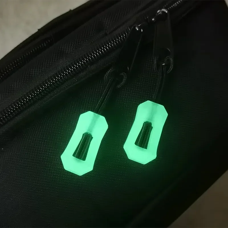 20Pcs Luminous Zipper Pull Rope Glow in The Dark Zipper Head Anti-lost Backpack Clothes Jackets DIY Repair Kit Sewing Tool