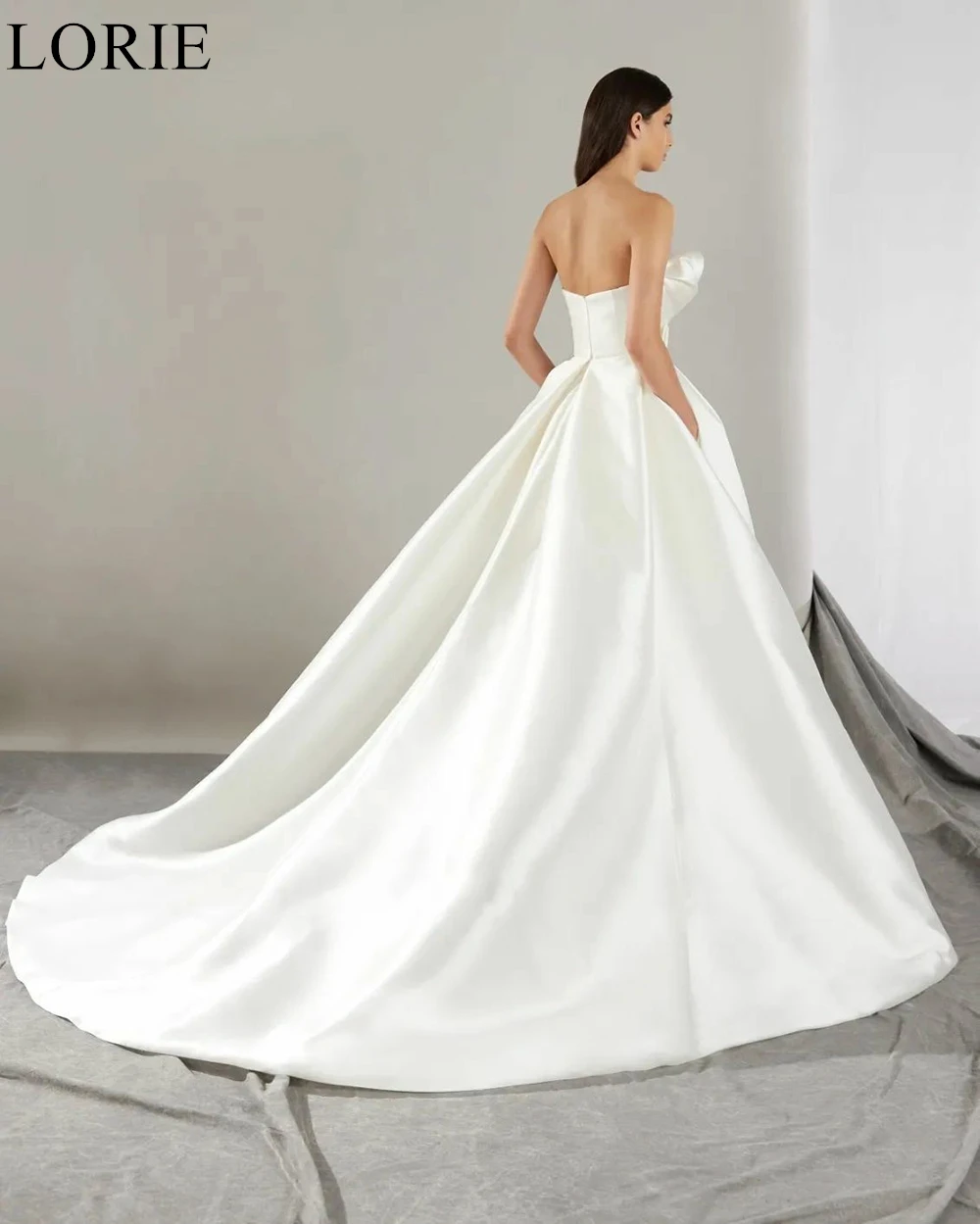 LORIE Simple Ivory Wedding Dresses with Pocket Strapless A-Line Draped Backless Pleated Bride Prom Gown Long Elegant Bridal Gown