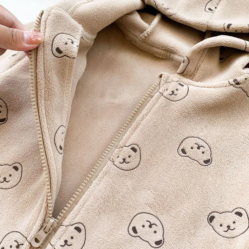 IYEAL سوبر لطيف ملابس الطفل الخريف والشتاء في الهواء الطلق الطفل الصوف مقنعين سترة طفل الخريف الصوف بذلة دافئة