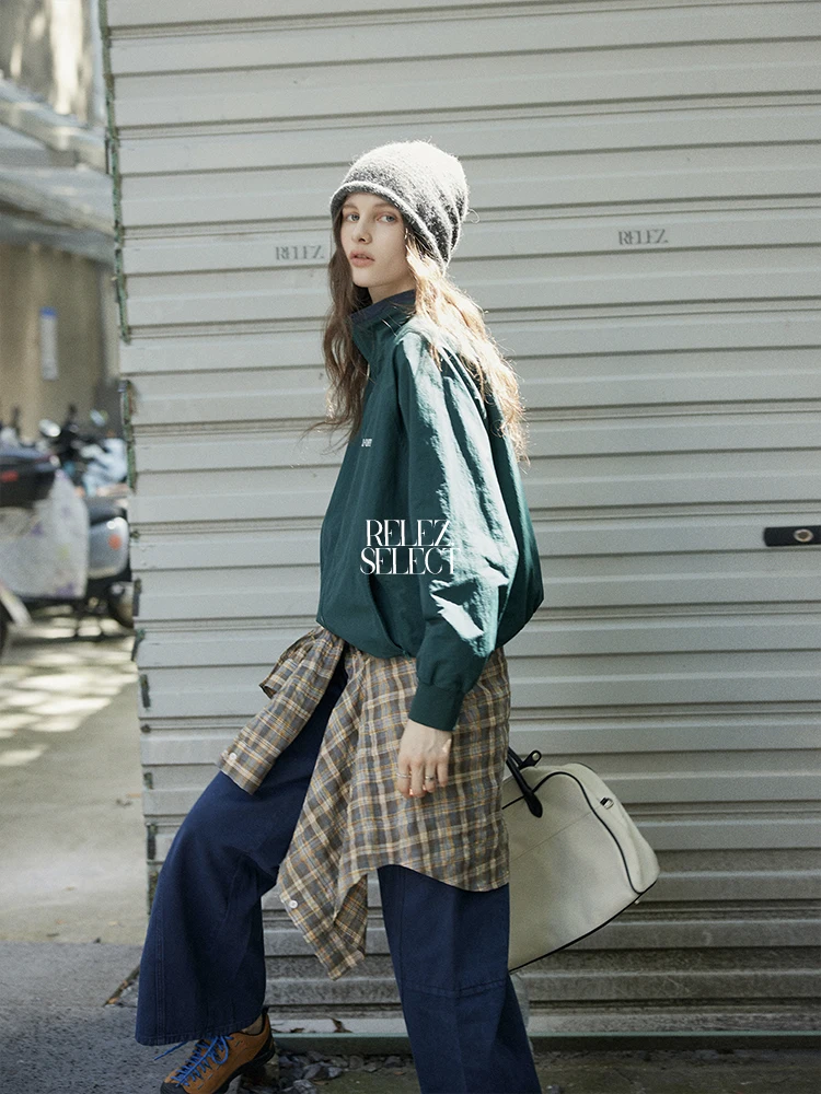 

Женская осенняя повседневная куртка свободного кроя с принтом, воротником-стойкой, ветрозащитная, из смесового нейлона и хлопка, однотонная