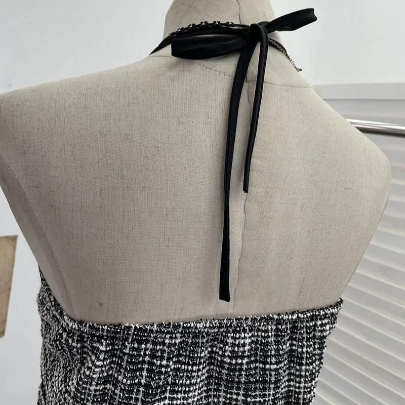 ISAROSE 트위드 홀터 탑 여성용 초여름 민소매 브라리스 우산 모양의 밑단 골드 컬러 버튼 체크 무늬 탱크 탑