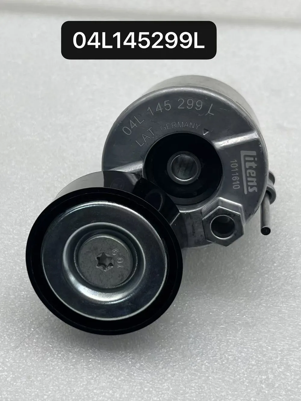 ضمان لمدة عامين OEM شداد حزام المحرك الأصلي 04L145299L 04L-145-299-L لشركة فولكس فاجن TRANSPORTER T6