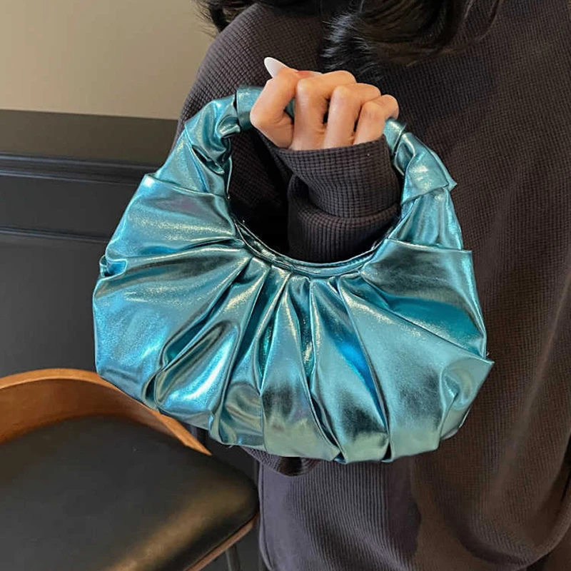 Borse a pieghe moda donna 2025 nuova borsa quadrata portatile in pelle tinta unita di lusso leggera pochette da sera femminile