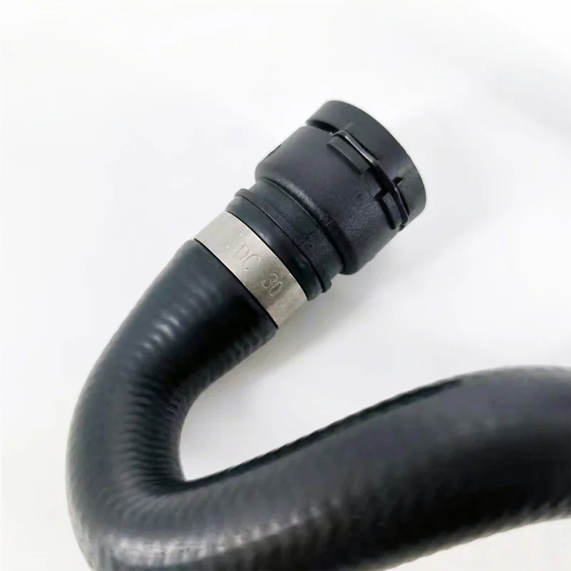 

Durable-Automobile Heater Hose Warm Air Outlet Heater Hose For Volvo S80 XC70 V70 XC60 S60 30792833