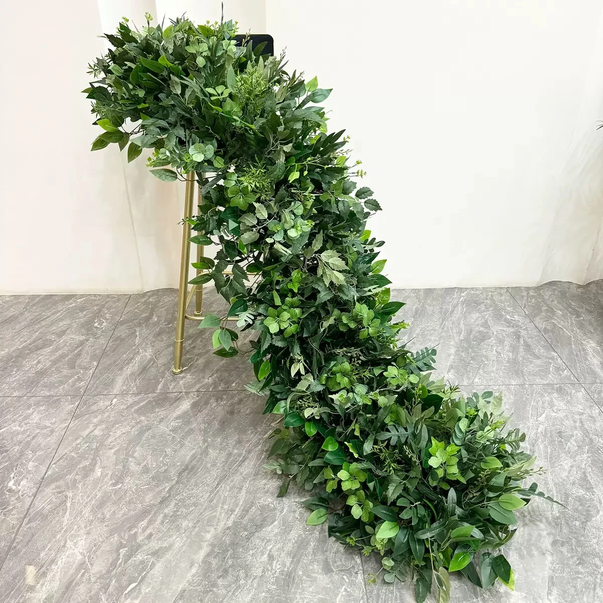FSDKX  Fresh Mint Green Tall Spike White Floral Silk Arrangement Wedding Banquet Long Table Decor