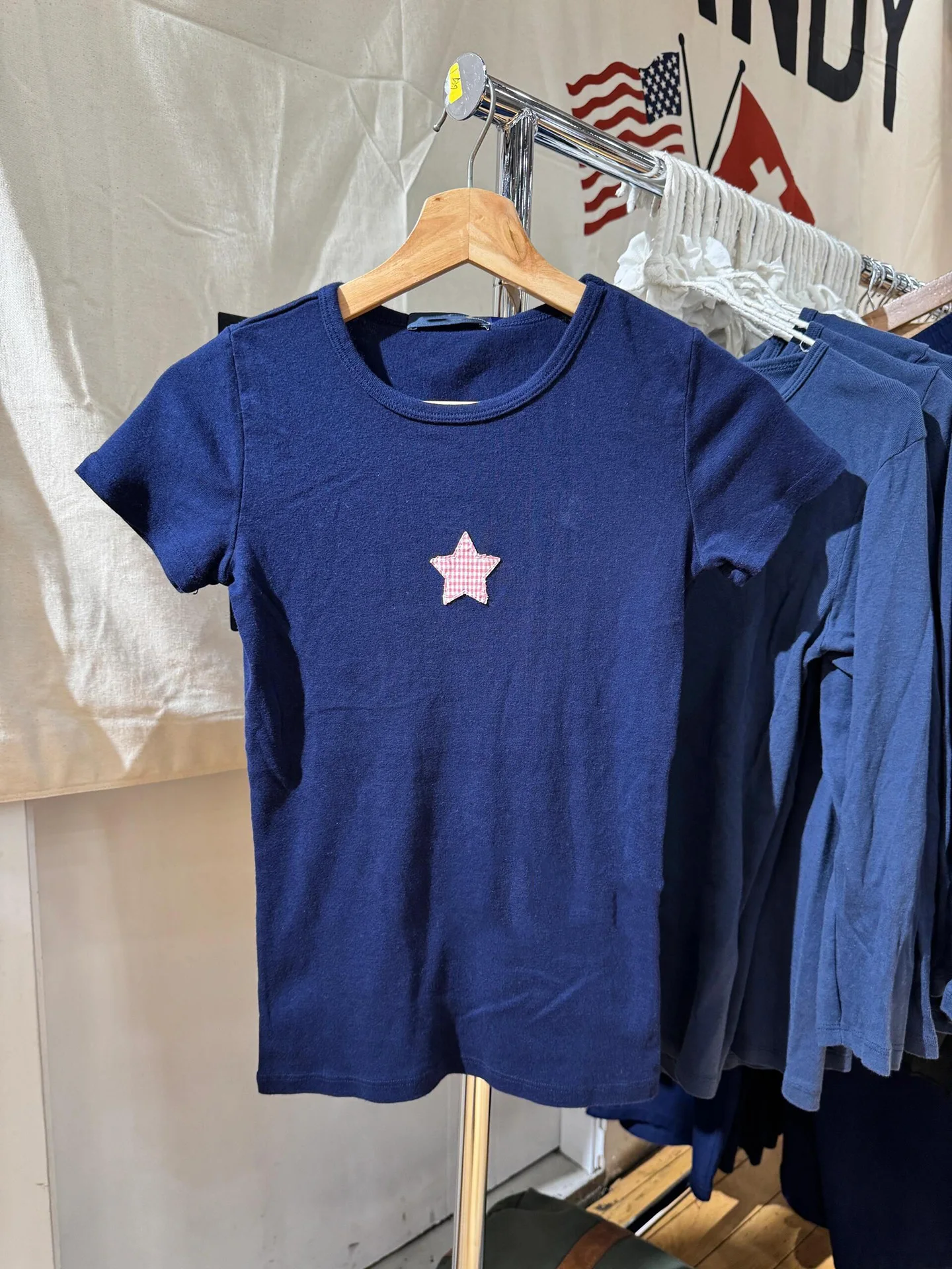 

Темно-синяя футболка со звездообразной графикой и аппликацией, женская летняя новая хлопковая футболка с круглым вырезом в консервативном стиле, винтажные милые тонкие футболки с короткими рукавами Y2k