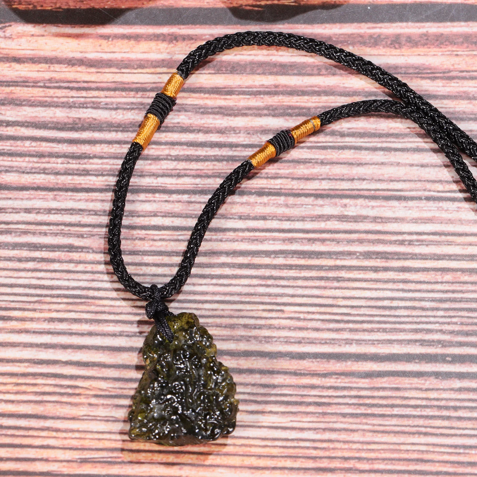 Shiny Meteorite Necklace Pendant Unique Irregular Meteorite Pendant Necklace Fashion Accessory Custom Jewelry Necklace Pendant
