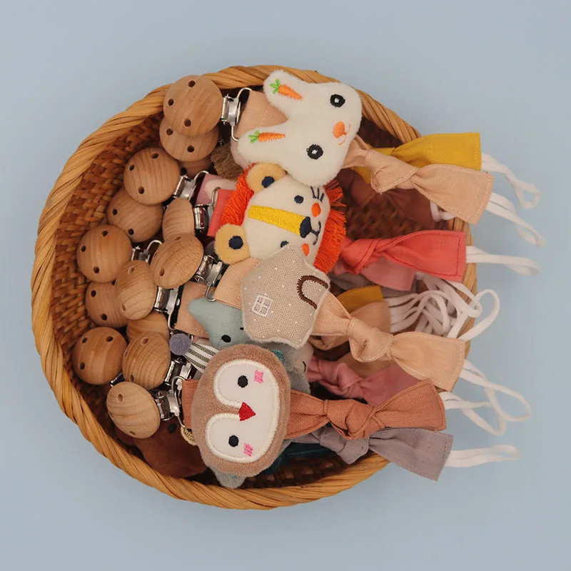 Dropshipping New Arrival Baby Linen Cotton Animal Wooden Pacifier Chain Nipple Soother Dummy Holder