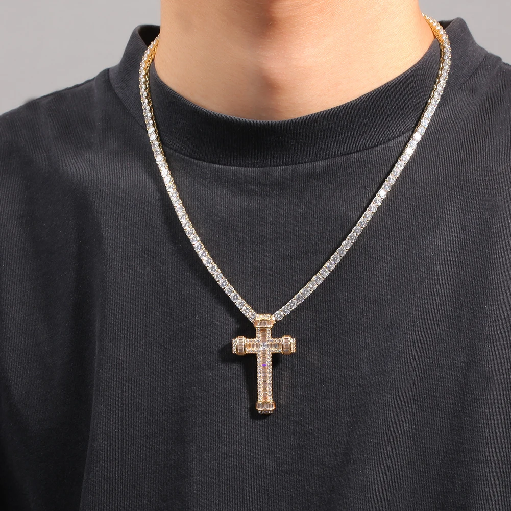 UWIN مثلج Baguettecz الصليب قلادة القلائد AAA زركون الدينية الصليب سحر موضة الهيب هوب مجوهرات للهدايا