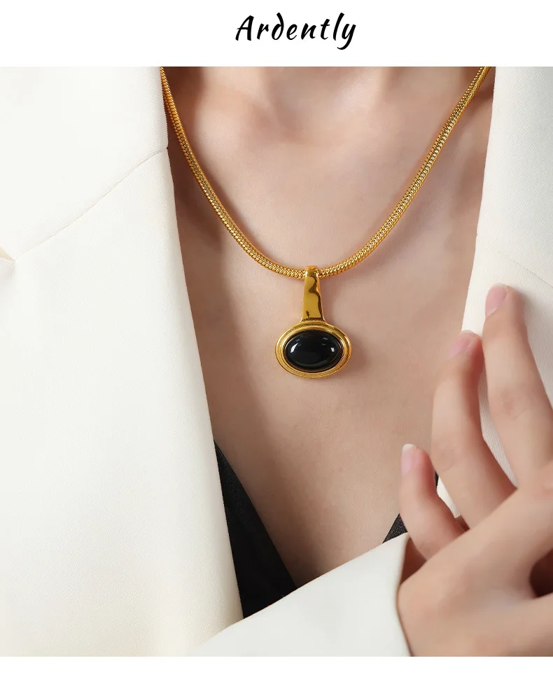 Edelstahl Schlange Knochen Kette Halskette Frauen Schwarz Glas Perle Anhänger Mädchen Ästhetische Halskette Neogothic Schmuck Zubehör – Detail 3