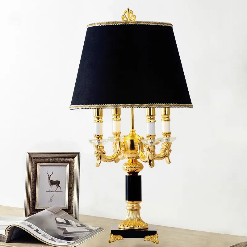 Lámpara de mesa de cristal de lujo de estilo europeo para sala de estar, mesita de noche de lujo para dormitorio, lámpara decorativa negra grande francesa LB 100814