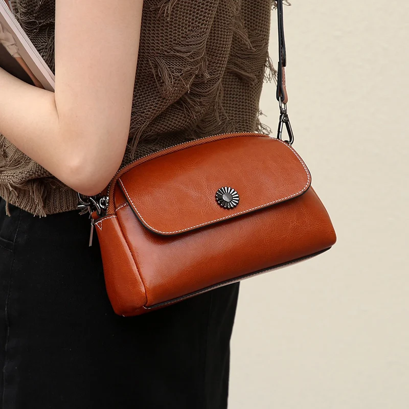 

Кожаная сумка-кроссбоди женская 2025 года, новая, высококачественная, для повседневных поездок, универсальная, из воловьей кожи, женская наплечная сумка, повседневная, простая, элегантная