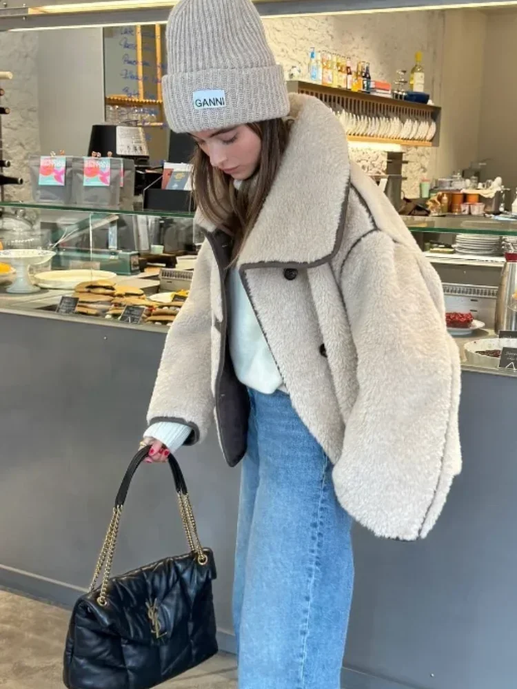 

Women Lapel Fleece Short Jacket Fashionable Single Breasted Loose Full Sleeve Outerwear Autumn New Lady Daily Street Jacket 2025