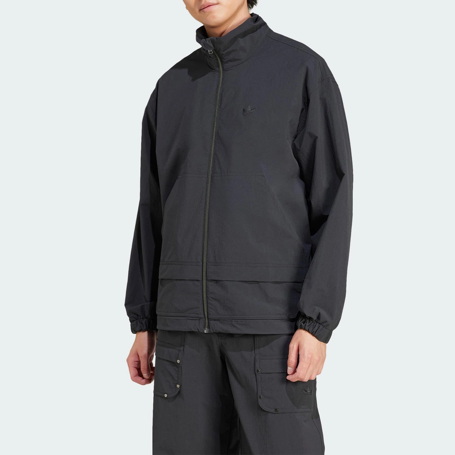 chaqueta-deportiva-holgada-con-cuello-alto-para-hombre-adidas-authentic-three-leaves-jd2119