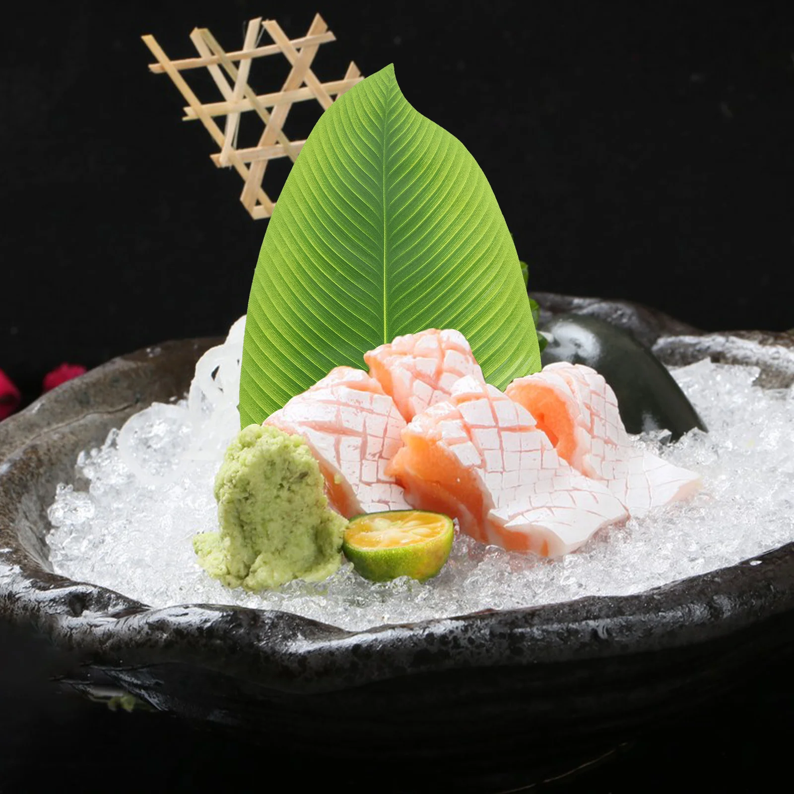 

4Pcs Decorative Leaves Set Realistic Simulation Leaf for Sashimi Serving Mat Snack Mats Kitchen Table Fruit Layout